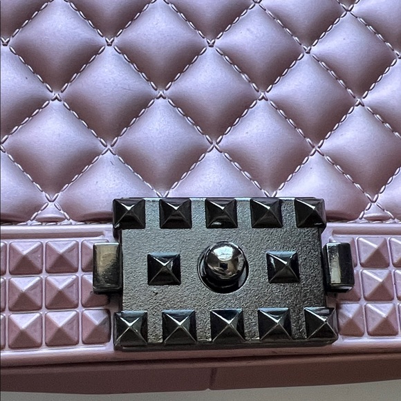 Pink Quilted Chain Shoulder Bag - Picture 4 of 7